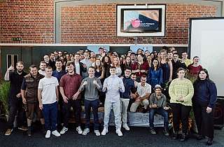 Freisprechung 2025 Gruppenbild der Absolvent*innen